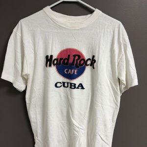 Hard Rock Cafe Tee.